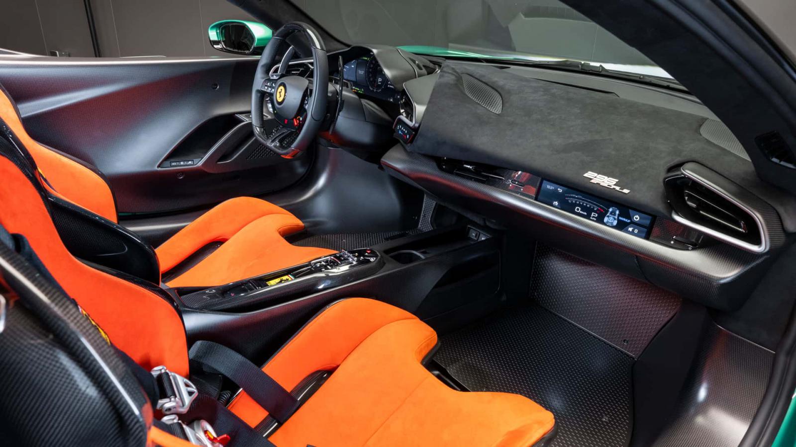 Ντεμπούτο για την σκληροπυρηνική Ferrari 296 Speciale με 880 άλογα